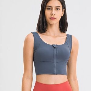 Zipper Front Sport Tank Top Sport bra NWT